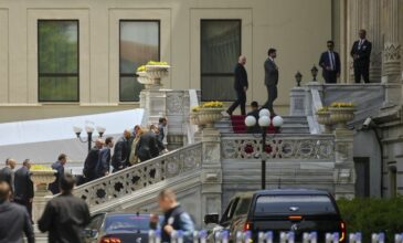 Η Ρωσία πρότεινε στην Ουκρανία ολιγοήμερη κατάπαυση του πυρός σε ορισμένους τομείς του μετώπου