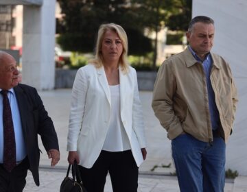 Ρένα Δούρου: «Η αθώωση της απάντηση της Δικαιοσύνης στην επιχείρηση σπίλωσης και εξόντωσής της»