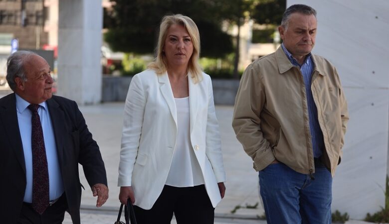 Ρένα Δούρου: «Η αθώωση της απάντηση της Δικαιοσύνης στην επιχείρηση σπίλωσης και εξόντωσής της»