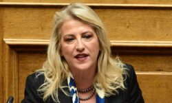 Ρένα Δούρου: «Με κατέστησαν κατηγορουμένη με ένα ψέμα»