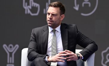 Κασσελάκης: «Ώρα για γενναία κίνητρα επιστροφής Ελλήνων του εξωτερικού»
