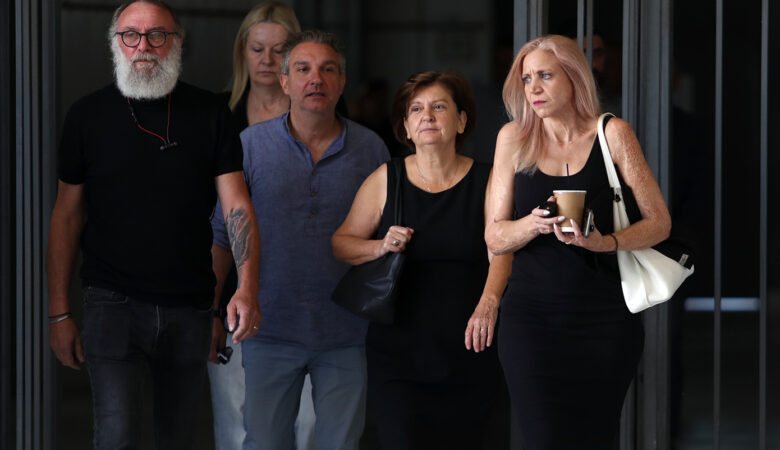 Μέσα σε κλίμα έντασης ζήτησαν ελαφρυντικά οι κατηγορούμενοι για τη φωτιά στο Μάτι