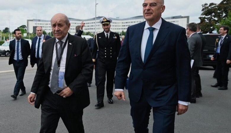 Δένδιας: «Με τις φρεγάτες FDI συγκροτούμε μια αξιόπιστη και ισχυρή δύναμη αποτροπής»