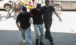 Βρέθηκε το όπλο του 49χρονου Τούρκου που πυροβόλησε κατά στελεχών της ΕΥΠ – «Νόμιζα ότι ήταν άνθρωποι των τουρκικών μυστικών υπηρεσιών»