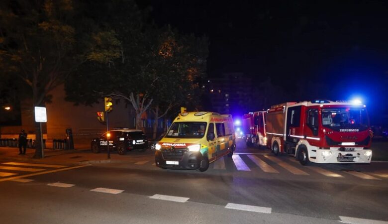 Ένας νεκρός και τουλάχιστον 19 τραυματίες από πυρκαγιά σε οίκο ευγηρίας στην Ισπανία