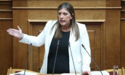 Κωνσταντοπούλου: Οι συγγενείς των θυμάτων του εγκλήματος των Τεμπών σας κατηγορούν για υπονόμευση του πολιτεύματος