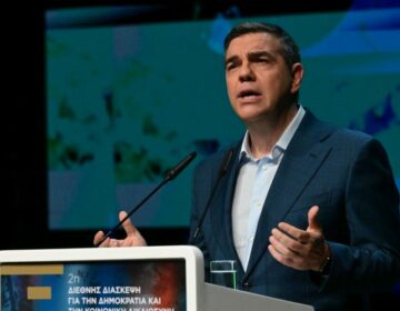 Αλέξης Τσίπρας: Χρειάζεται ένας νέος πατριωτισμός απέναντι στην ολιγαρχία και την κλεπτοκρατία