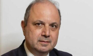 Νέος Πρύτανης του ΑΠΘ ο καθηγητής Ιατρικής Κυριάκος Αναστασιάδης: «Είναι η ώρα της επανεκκίνησης για το πανεπιστήμιο», είπε