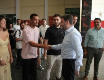 Ο Ανδρουλάκης συναντήθηκε με φοιτητές του Πανεπιστημίου Πελοποννήσου