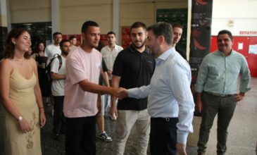 Ο Ανδρουλάκης συναντήθηκε με φοιτητές του Πανεπιστημίου Πελοποννήσου