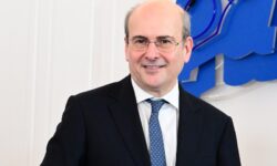 Χατζηδάκης: «Η Νέα Δημοκρατία θα διεκδικήσει αυτοδυναμία στις επόμενες εκλογές»
