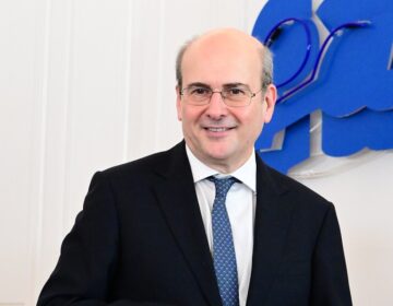 Χατζηδάκης: «Η Νέα Δημοκρατία θα διεκδικήσει αυτοδυναμία στις επόμενες εκλογές»