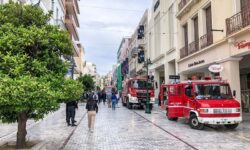 Συναγερμός για φωτιά σε ξενοδοχείο στο κέντρο της Πάτρας