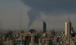 Το Ισραήλ βομβάρδισε το κτίριο της ιρανικής κρατικής τηλεόρασης