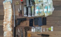Για 7 κακουργήματα διώκονται οι συλληφθέντες-οπαδοί που εμπλέκονται σε δύο εγκληματικές οργανώσεις