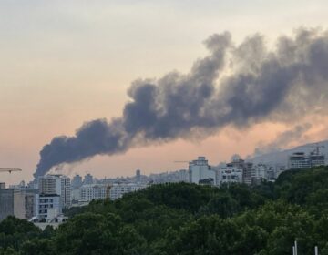 Μαίνονται οι βομβαρδισμοί μεταξύ Ισραήλ και Ιράν: Εκρήξεις πάνω από το Τελ Αβίβ – Ο ισραηλινός στρατός διεξήγαγε “πολλά πλήγματα” εναντίον ιρανικών στόχων