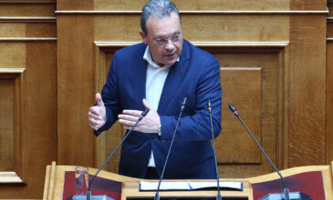 Φάμελλος: «Το καθεστώς Μητσοτάκη κάνει ό,τι μπορεί για να κρύψει την αλήθεια και τις ευθύνες για το δυστύχημα των Τεμπών»