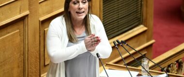 Κωνσταντοπούλου για τα Τέμπη: «Πρέπει να διερευνηθούν τα εγκλήματα κατά της ζωής»