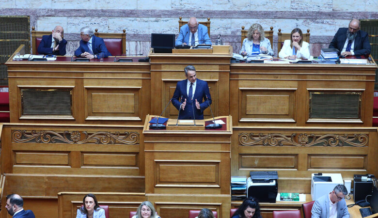 Μητσοτάκης από Βουλή: Η κατηγορία περί εσχάτης προδοσίας δεν είναι παρά το ύστατο αδιέξοδο απόπειρας να χτυπηθεί η κυβέρνηση