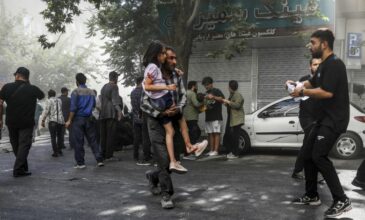 Με μήνυμα γραμμένο στα περσικά ο ισραηλινός στρατός καλεί Ιρανούς να επικοινωνήσουν με την Μοσάντ
