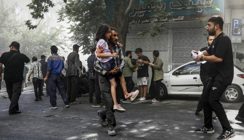 Με μήνυμα γραμμένο στα περσικά ο ισραηλινός στρατός καλεί Ιρανούς να επικοινωνήσουν με την Μοσάντ