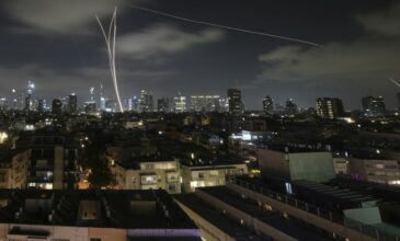 Το Ιράν έχει εκτοξεύσει πάνω από 400 βαλλιστικούς πυραύλους κατά του Ισραήλ