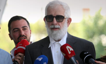 Δίκη Φιλιππίδη: Σταμάτησε την απολογία του επειδή ένιωσε αδιαθεσία