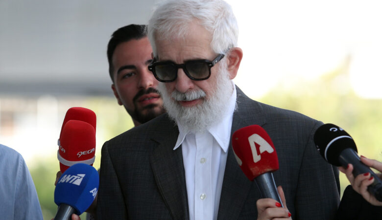 Πέτρος Φιλιππίδης: Με αφηγήματα είμαστε εδώ – Δεν θα έκανα κάτι, αν δεν έπαιρνα το πράσινο φως, εγώ δεν είμαι βιαστής