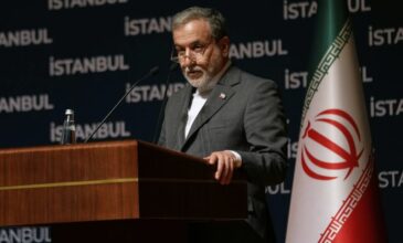 Ιρανός ΥΠΕΞ μετά τις αμερικανικές επιθέσεις: «Τώρα δεν είναι ώρα για διπλωματία» – Θα μεταβεί στη Μόσχα για διαβουλεύσεις με τον Πούτιν