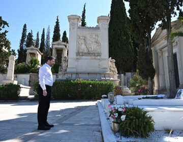 Ανδρουλάκης: Οι αγώνες του Ανδρέα Παπανδρέου συνιστούν μια τεράστια πολιτική παρακαταθήκη
