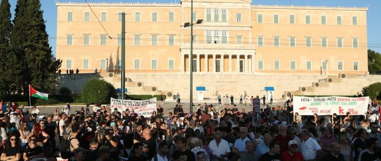 Συγκέντρωσης διαμαρτυρίας στο Σύνταγμα για τον βομβαρδισμό του Ιράν από τις ΗΠΑ