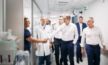 Ο πρωθυπουργός επισκέφθηκε το πλήρως ανακαινισμένο ΤΕΠ του ΚΑΤ