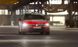 Το νέο Golf GTI Edition 50 είναι το ταχύτερο μοντέλο παραγωγής της Volkswagen στην πίστα του Nurburgring