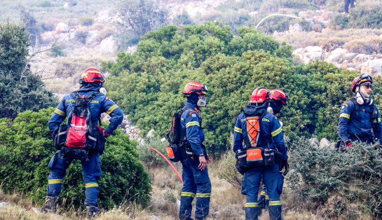 Περιορίστηκαν τα ενεργά μέτωπα της πυρκαγιάς στη Χίο – Κάηκαν πάνω από 60.000 στρέμματα