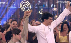 MasterChef 2025: Μεγάλος νικητής ο Νέστορας Νέστορας που πήρε το έπαθλο των 100.000 ευρώ