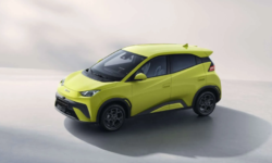 Η BYD γιόρτασε επίσημα την παραγωγή του εκατομμυριοστού Dolphin Surf