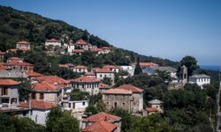 Νομοθετική ρύθμιση λύνει το πρόβλημα δόμησης για οικισμούς με λιγότερους από 2.000 κατοίκους
