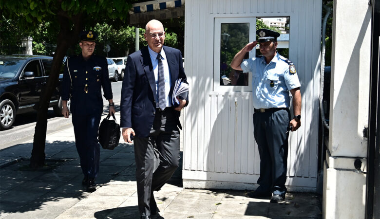 Συνεδρίασε το ΚΥΣΕΑ υπό τον πρωθυπουργό – «Να μην παγιωθεί νέα μεταναστευτική οδός από την ανατολική Λιβύη»