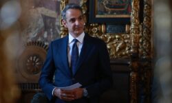 Ο Μητσοτάκης στο Άγιο Όρος: Ο λόγος της αλήθειας της Αθωνικής πολιτείας να ακουστεί πιο ισχυρός σε ένα παγκόσμιο περιβάλλον σύγχυσης και αβεβαιότητας
