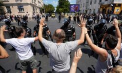 Σερβία: Μπλόκα σε όλες τις μεγάλες πόλεις αναγγέλλουν οι φοιτητές