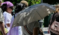 Σε επιφυλακή και αυξημένη ετοιμότητα ο κρατικός μηχανισμός για τον καύσωνα – Πολύ υψηλές θερμοκρασίες από σήμερα έως την Τετάρτη