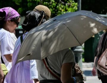 Σε επιφυλακή και αυξημένη ετοιμότητα ο κρατικός μηχανισμός για τον καύσωνα – Πολύ υψηλές θερμοκρασίες από σήμερα έως την Τετάρτη