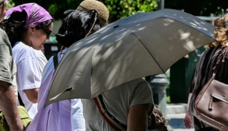 Σε επιφυλακή και αυξημένη ετοιμότητα ο κρατικός μηχανισμός για τον καύσωνα – Πολύ υψηλές θερμοκρασίες από σήμερα έως την Τετάρτη