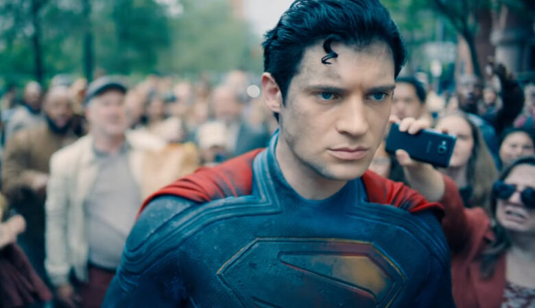 Τζέιμς Γκαν: Ο «Superman» φέρνει την καλοσύνη ενάντια στη διαδικτυακή οργή