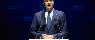 Μητσοτάκης: Η Ελλάδα στέκεται σταθερά στο πλευρό του λαού της Ουκρανίας