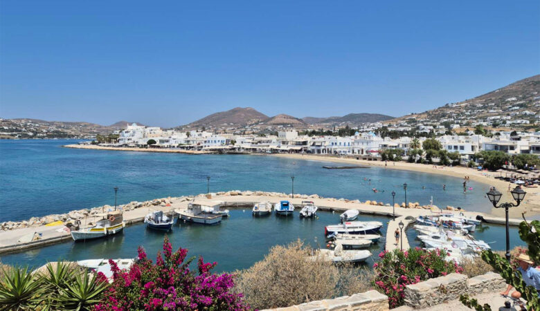 Απίστευτη διάκριση για την Πάρο: Αναδείχθηκε το καλύτερο νησί στον κόσμο για το 2025 στα World’s Best Awards