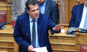Πλεύρης από Βουλή: «Έχουμε σύνορα, έχουμε Επικράτεια και θα την προστατεύσουμε, συντρέχουν έκτακτες συνθήκες στη χώρα»