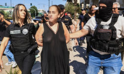 Δολοφονία καθηγητή στην Αγία Παρασκευή: Στον εισαγγελέα οι συλληφθέντες – Έτσι οι αρχές ένωσαν τα κομμάτια του παζλ