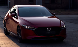 Έρχεται η ανανεωμένη έκδοση τoυ Mazda3