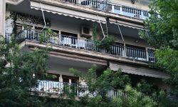 Φωτιά στο διαμέρισμα του Πέτρου Φιλιππίδη: «Ίσως υπάρχει εμπρησμός – Από θαύμα ζει»